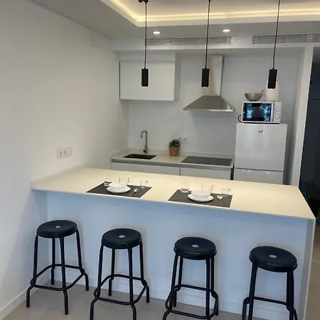 Puerto Madeira Apartment